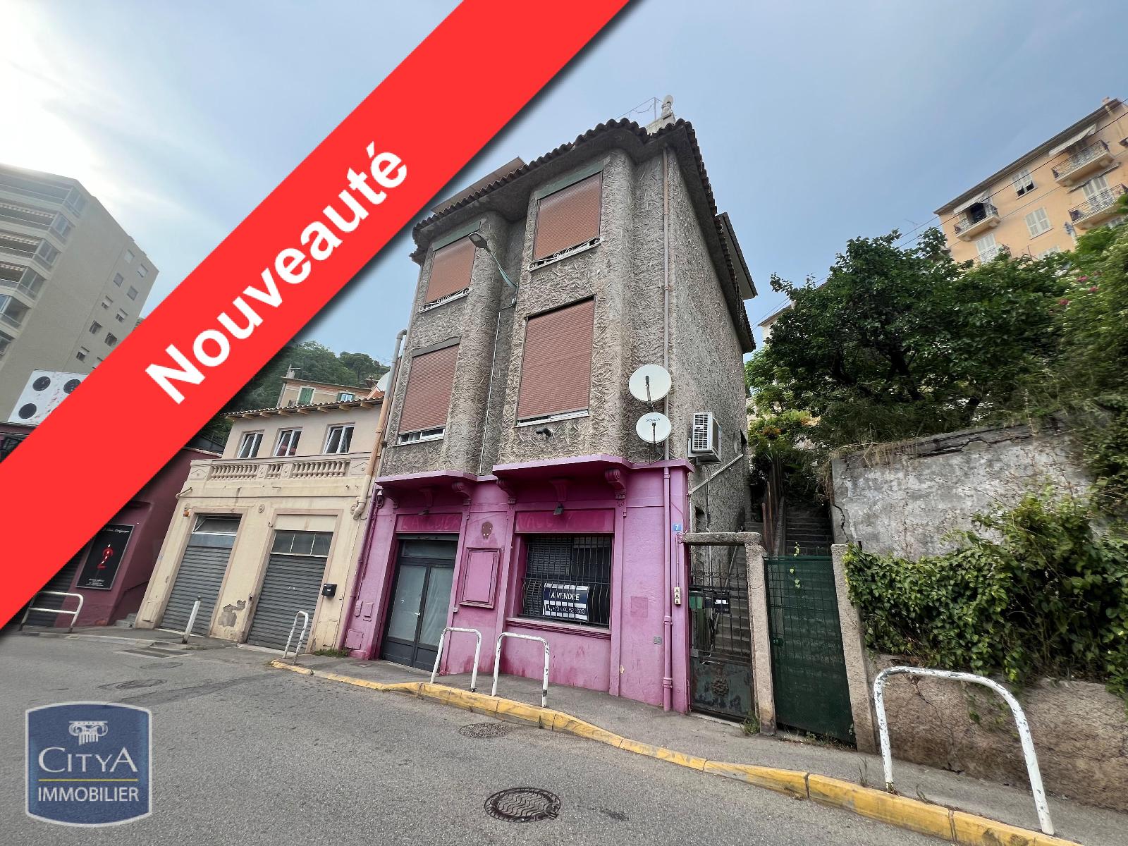 Appartement 5 pièces - 94m² - BEAUSOLEIL