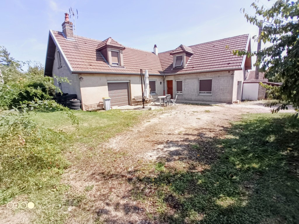 Maison 5 pièces - 131m²