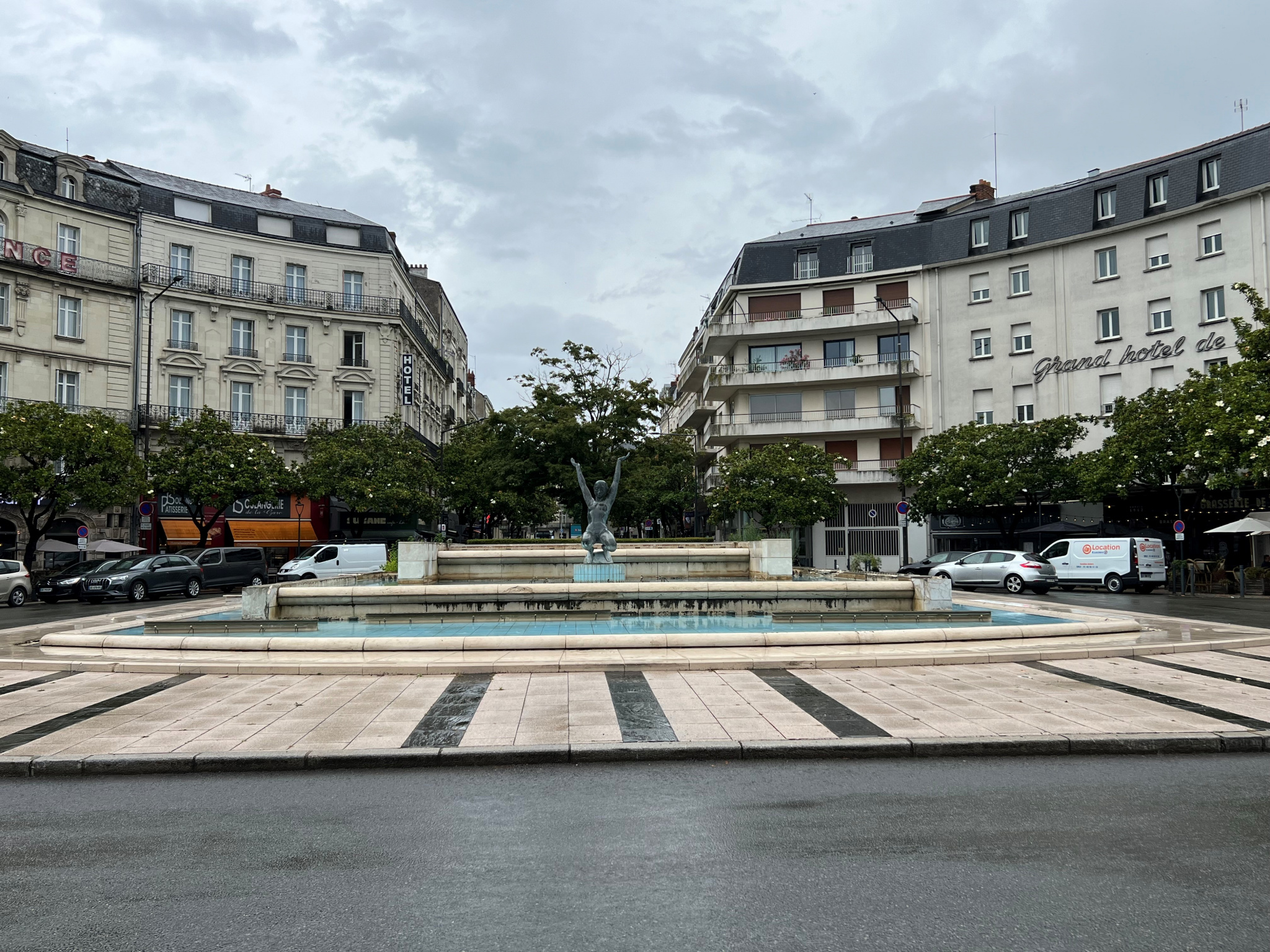 Local commercial  - 351m² - ANGERS ANGERS