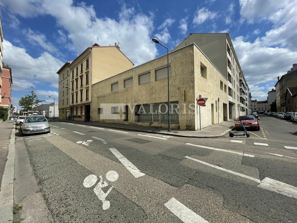 Local Professionnel  - 461m² - VILLEURBANNE