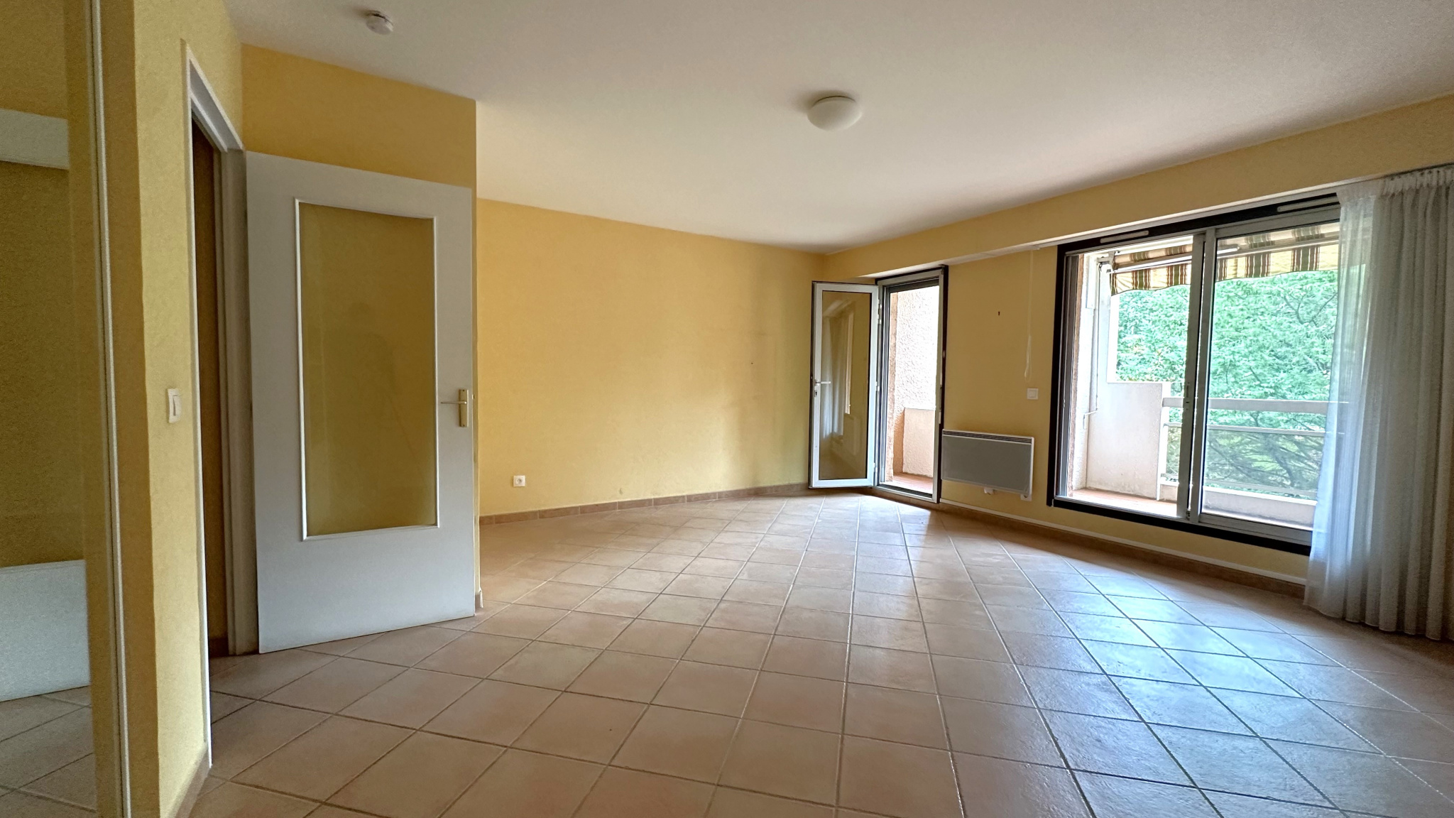 Appartement 1 pièce - 34m² - AIX EN PROVENCE