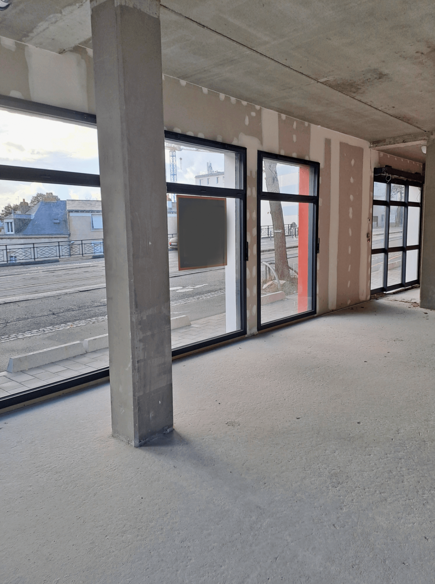 Local Professionnel  - 188m² - NANTES