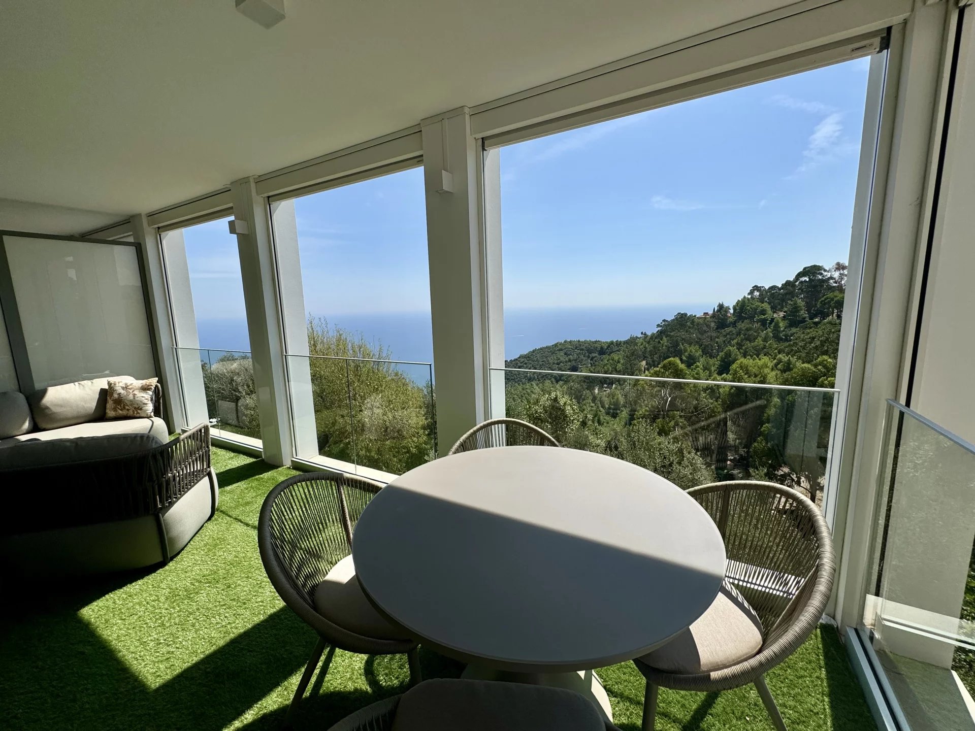 Appartement 3 pièces - 66m² - EZE