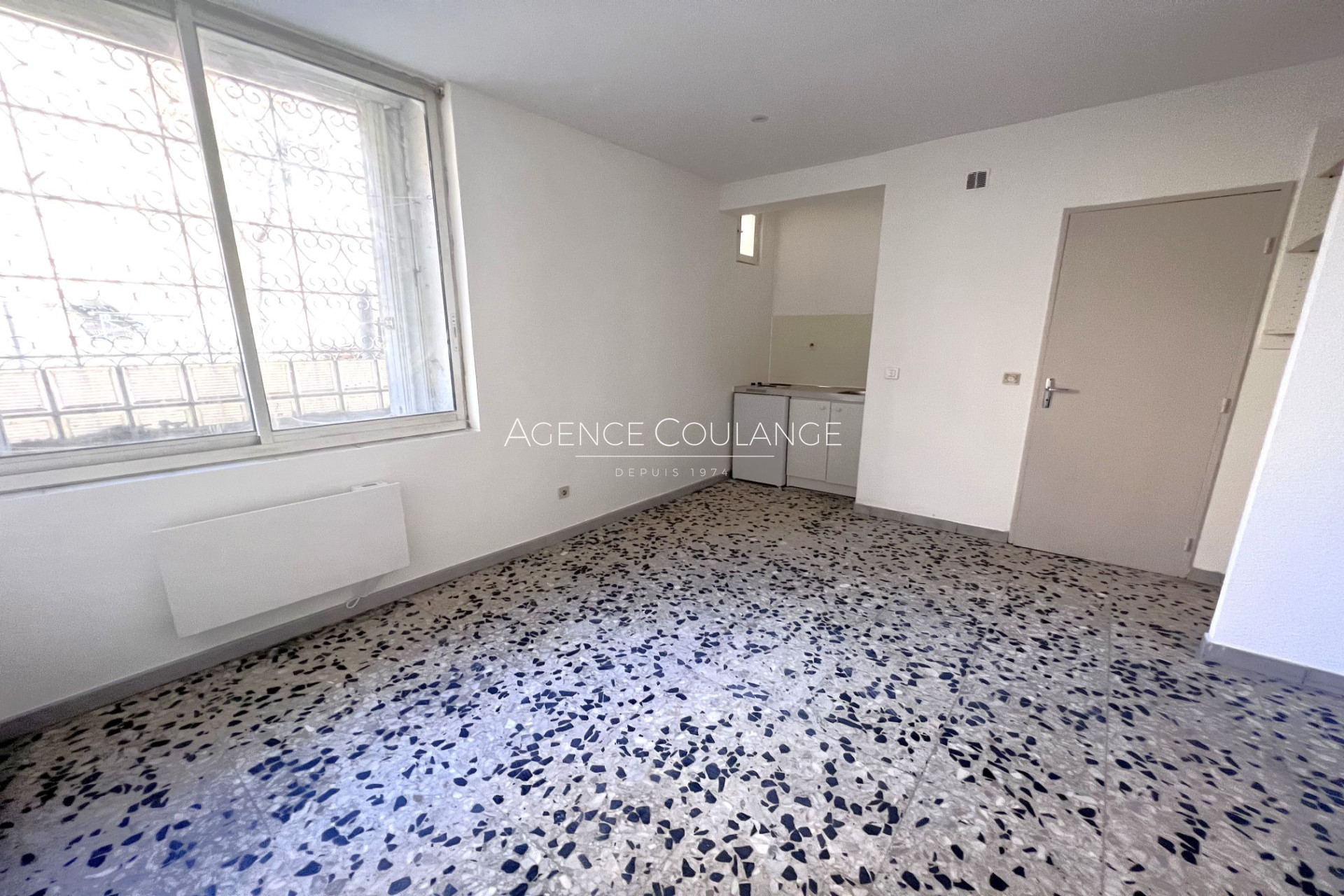 Appartement 1 pièce - 18m² - MARSEILLE  - 14ème