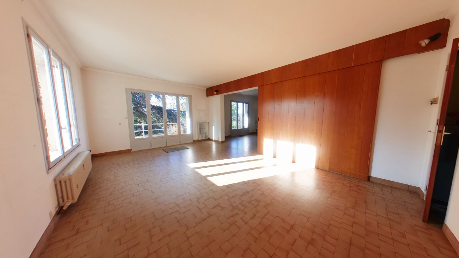 Maison 8 pièces - 268m²