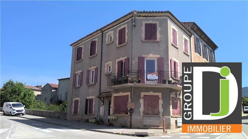 Immeuble  - 195m² - BEAUFORT SUR GERVANNE