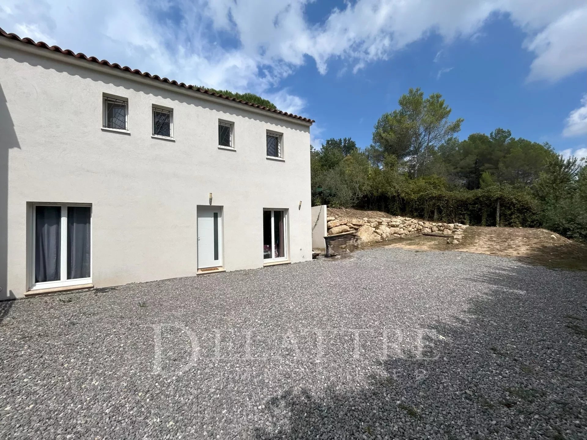 Maison 4 pièces - 90m² - VALBONNE