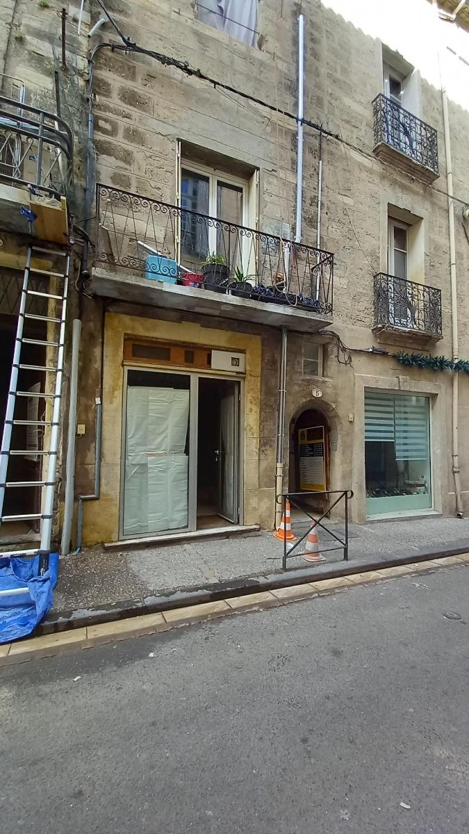 Local commercial  - PEZENAS