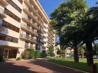 Appartement 1 pièce - 35m² - PERPIGNAN