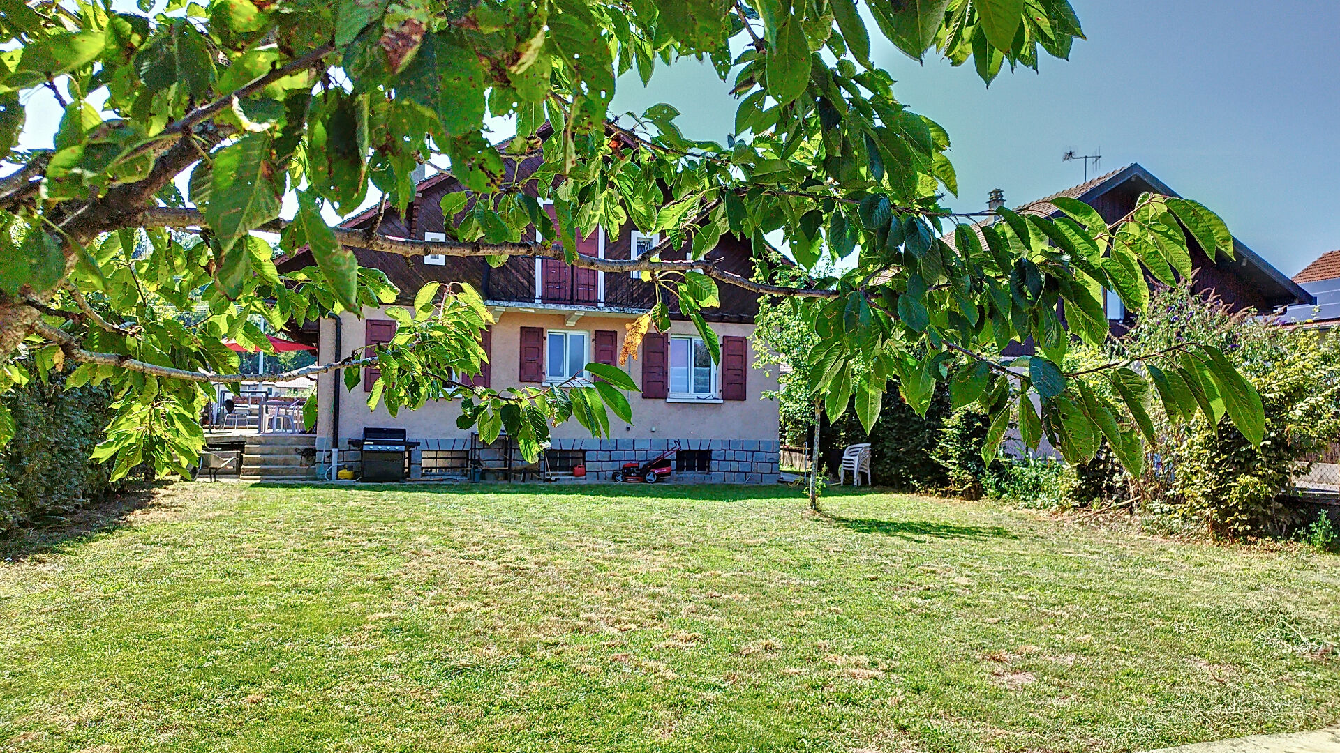 Maison 5 pièces - 143m²