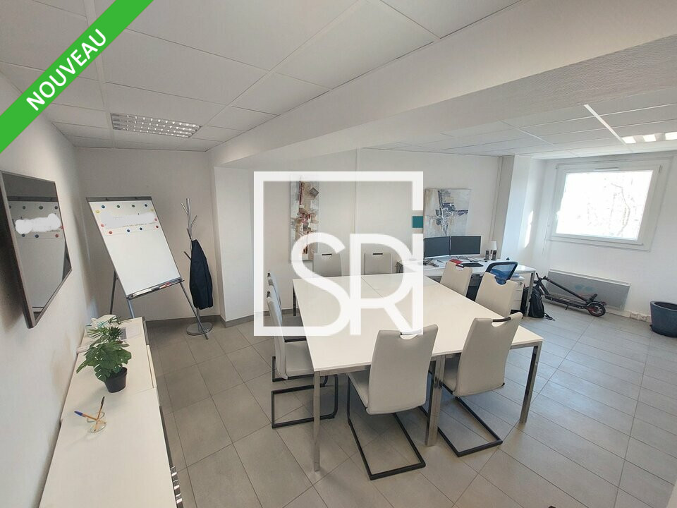 Local Professionnel  - 120m² - CLERMONT FERRAND