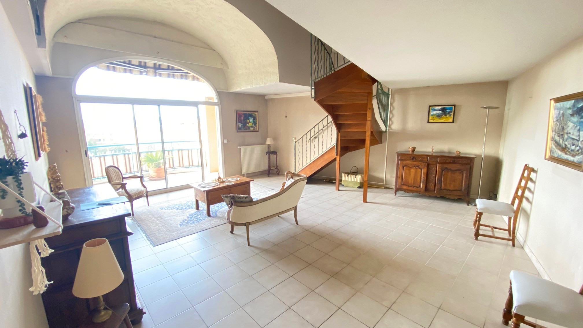 Appartement 4 pièces - 121m² - ST RAPHAEL