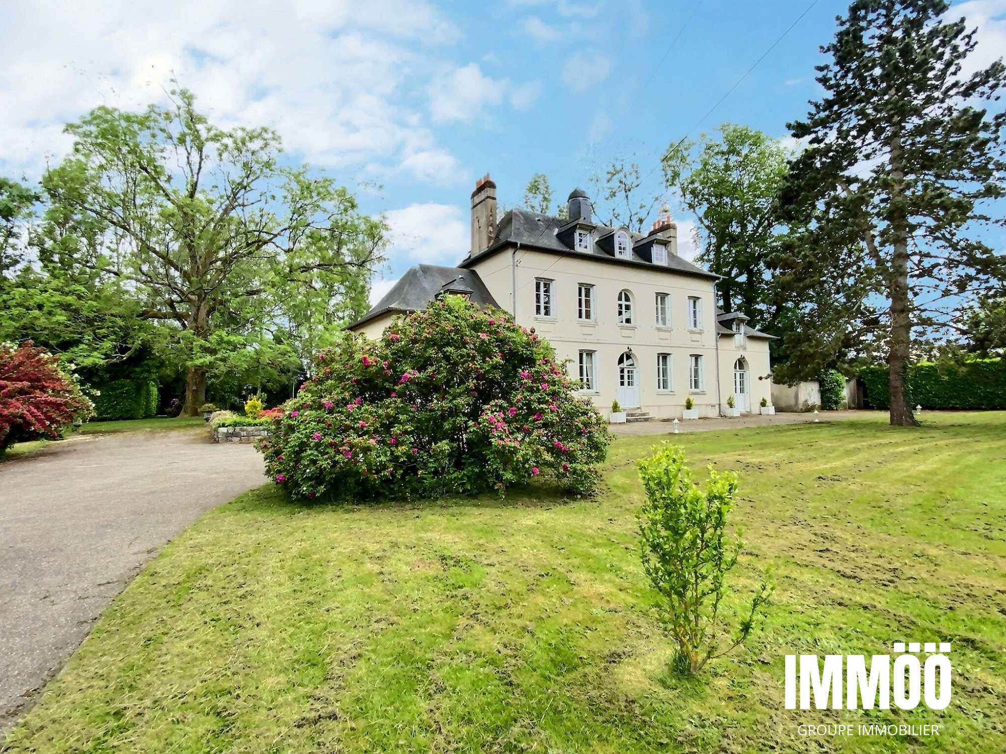 Maison 10 pièces - 268m² - QUINCAMPOIX