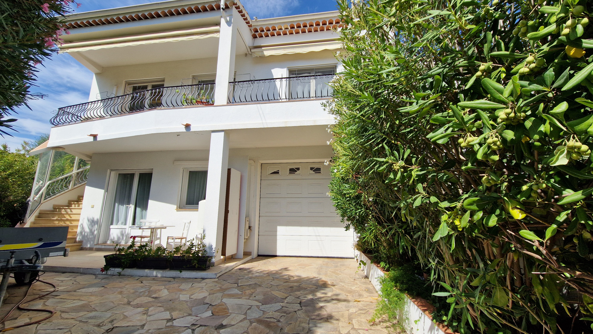 Maison 4 pièces - 105m² - ST RAPHAEL