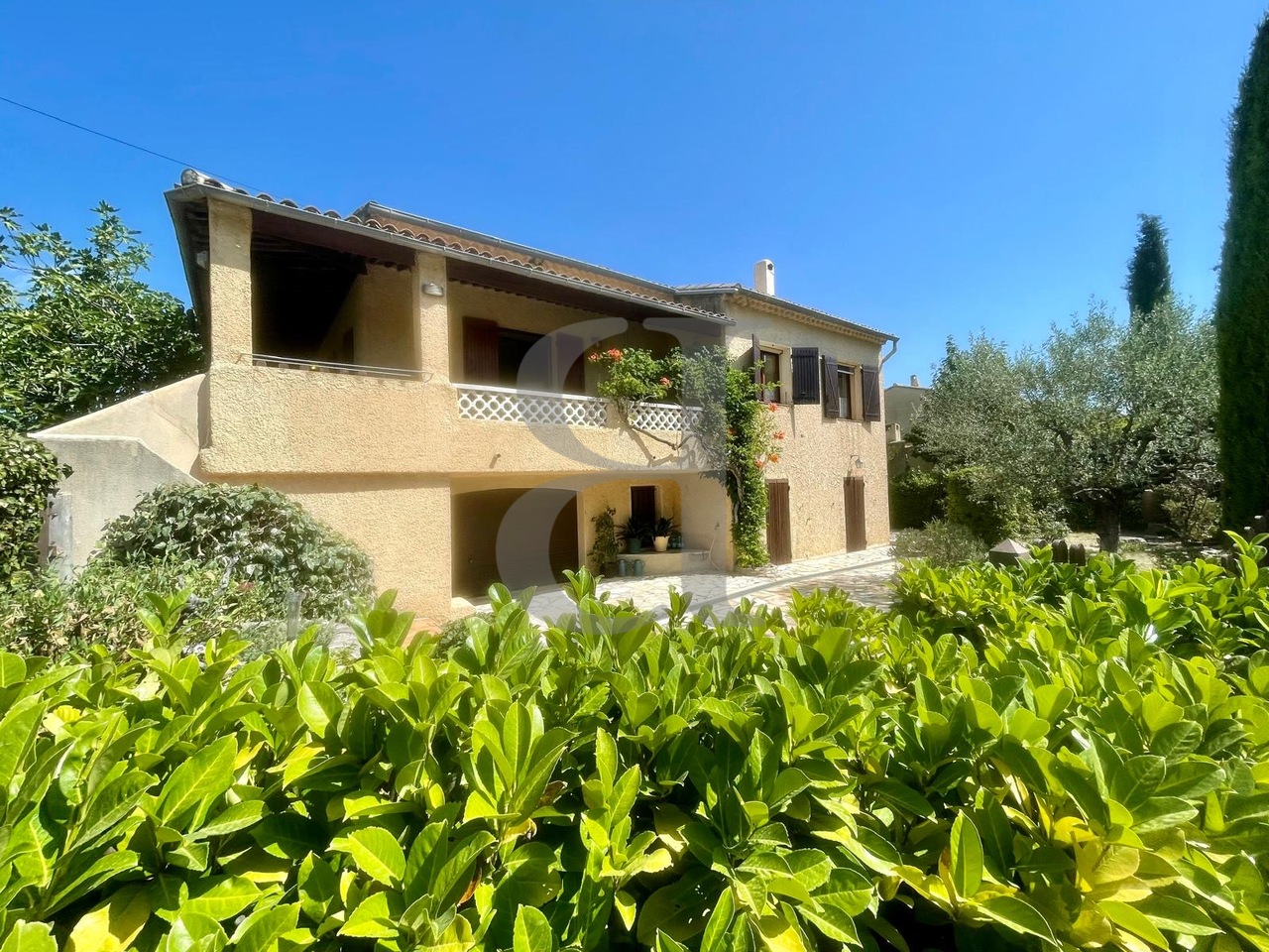 Maison 5 pièces - 147m² - VAISON LA ROMAINE