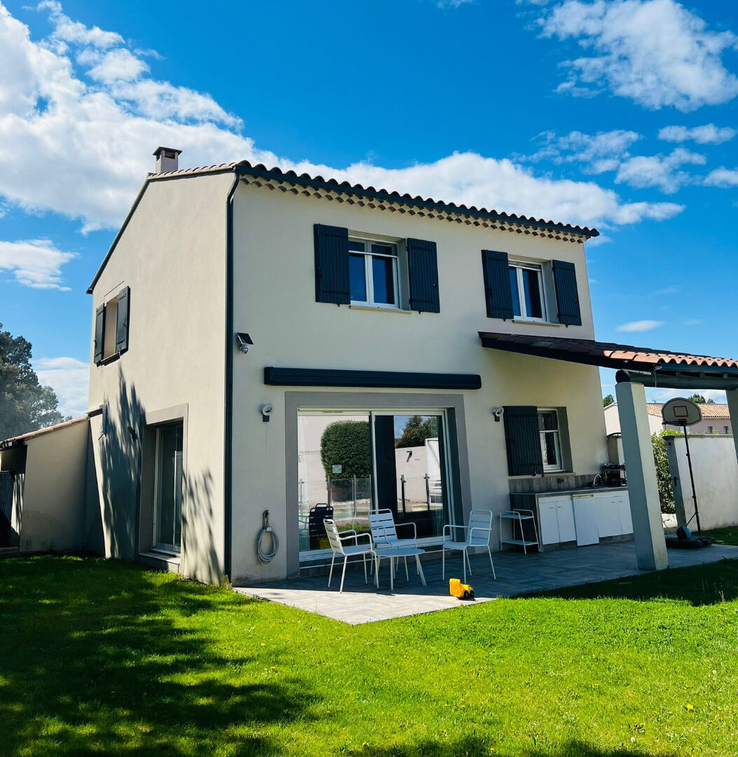 Maison 6 pièces - 115m² - ROCHEFORT DU GARD