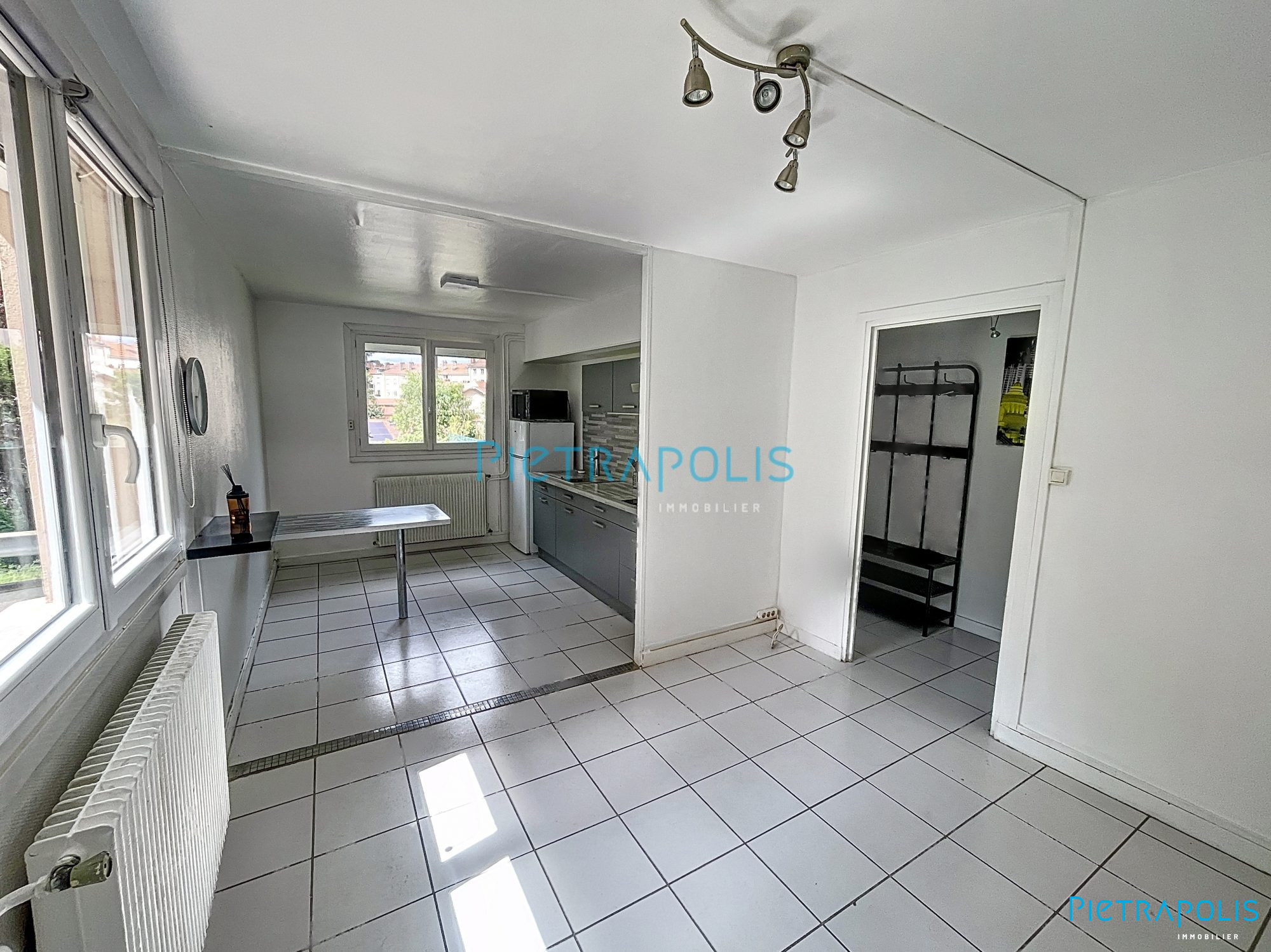 Appartement 1 pièce - 26m² - VILLEURBANNE