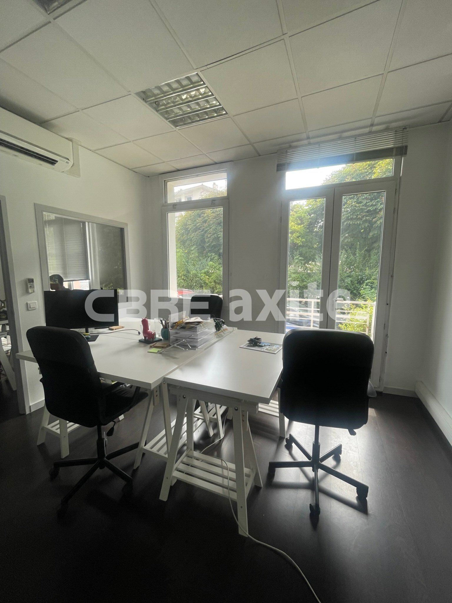 Local Professionnel  - 127m² - ANNECY