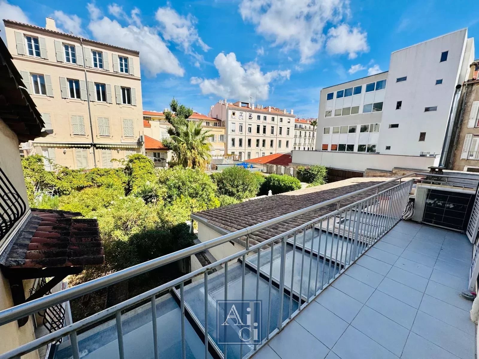 Appartement 3 pièces - 63m² - CANNES