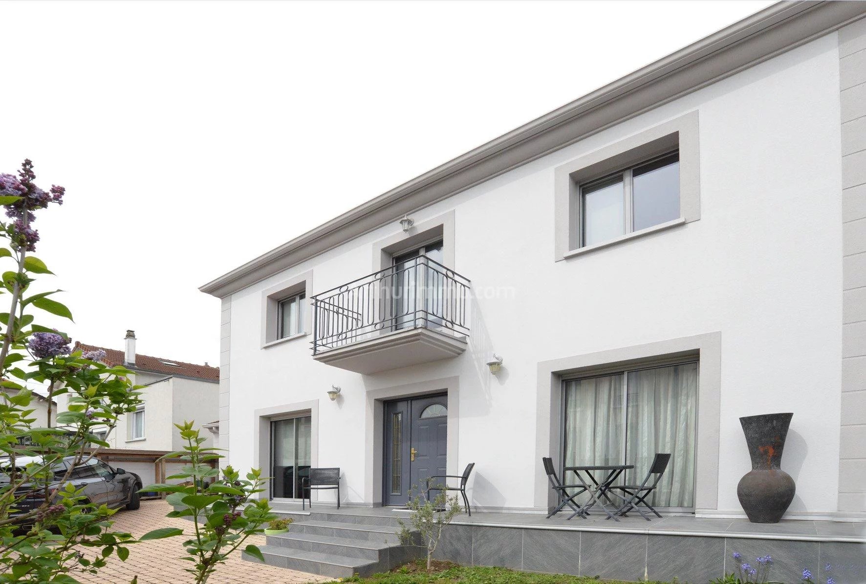 Maison 7 pièces - 200m² - LE PERREUX SUR MARNE