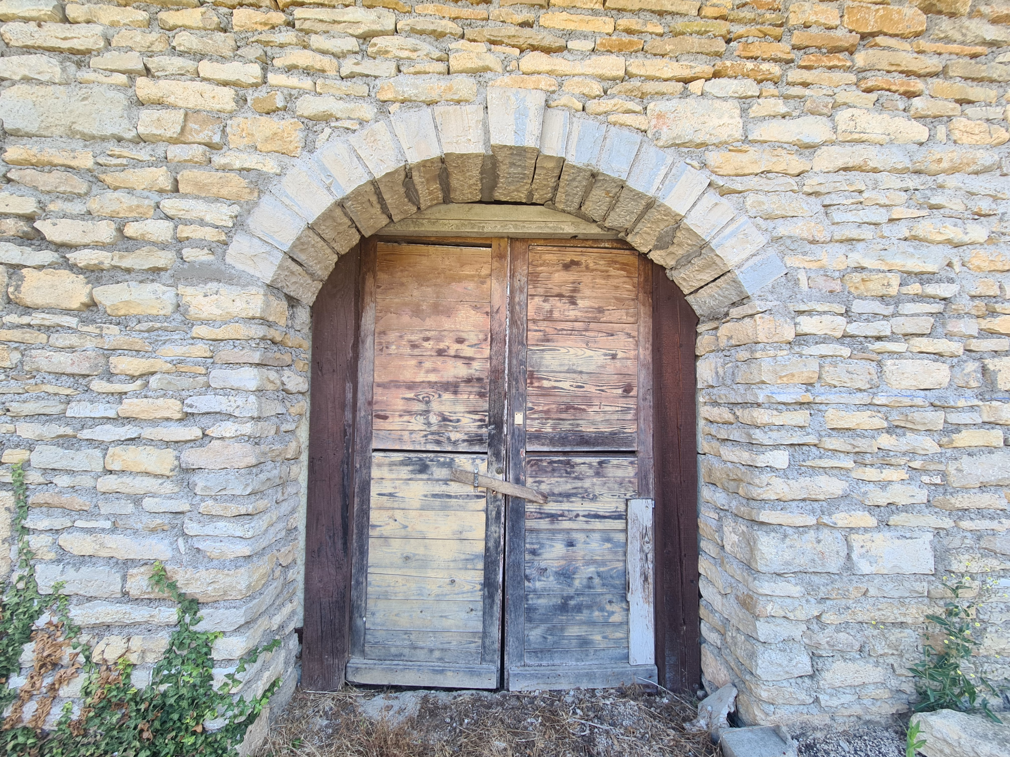 Maison 1 pièce - 200m² - BAUME LES DAMES