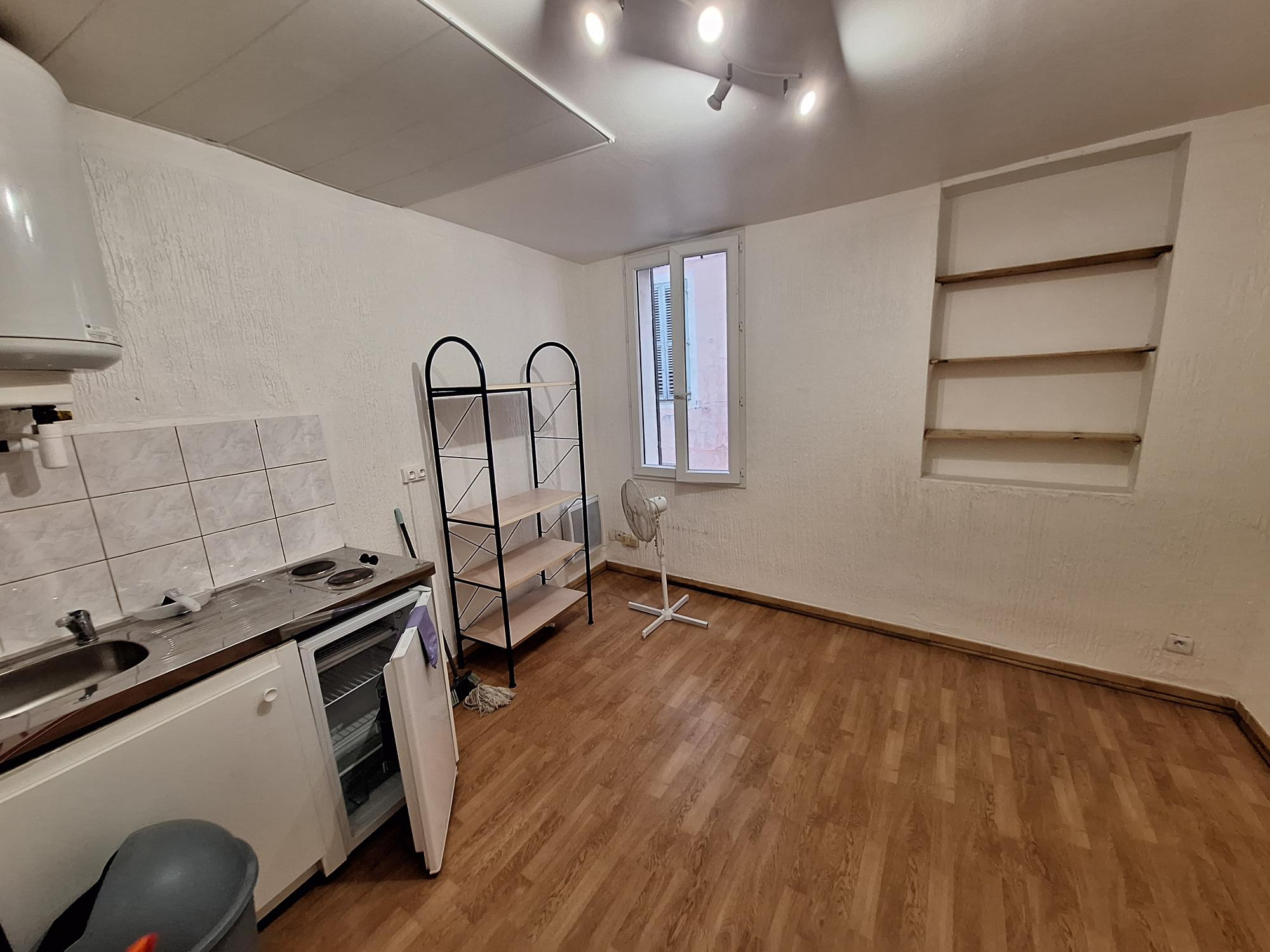 Appartement 1 pièce - 14m² - TOULON