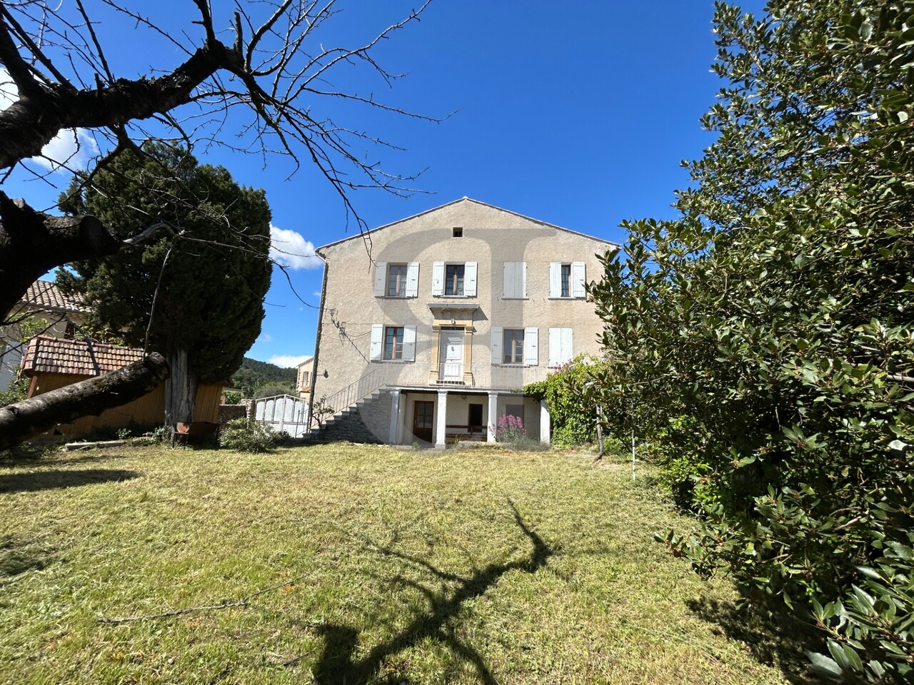 Maison 6 pièces - 186m² - NYONS