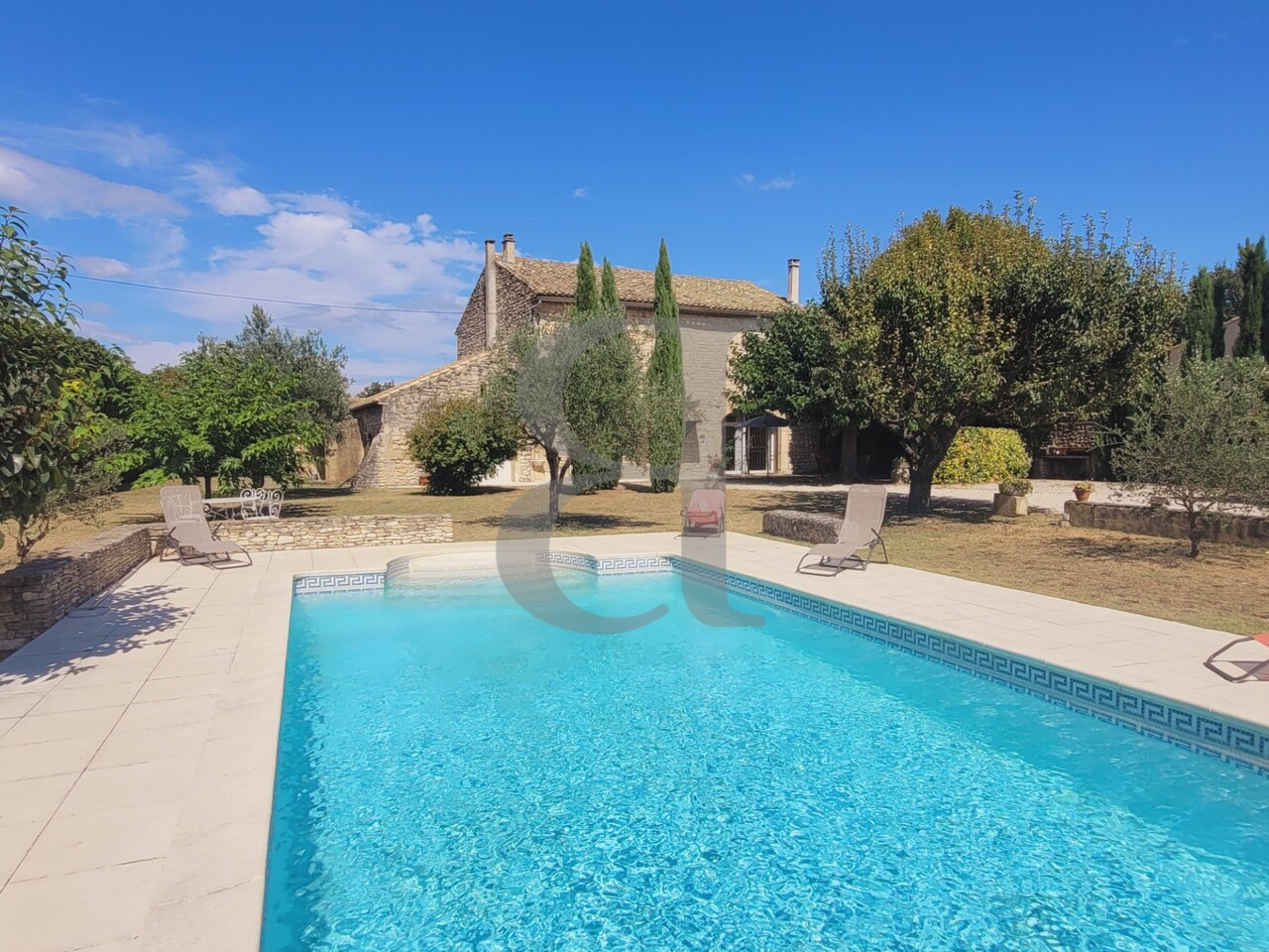 Maison 7 pièces - 172m² - GRIGNAN