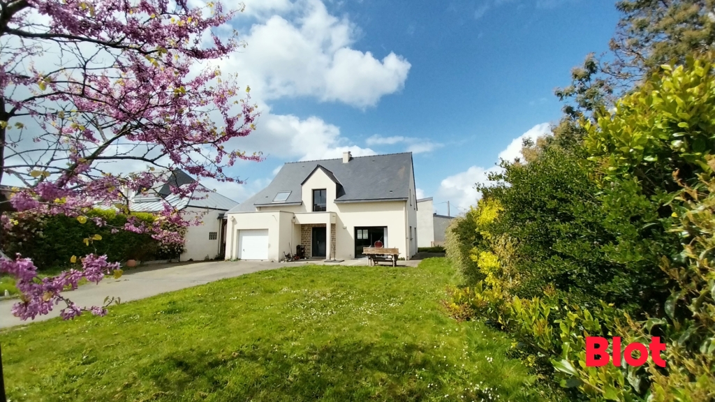 Maison 6 pièces - 142m² - LA RICHARDAIS