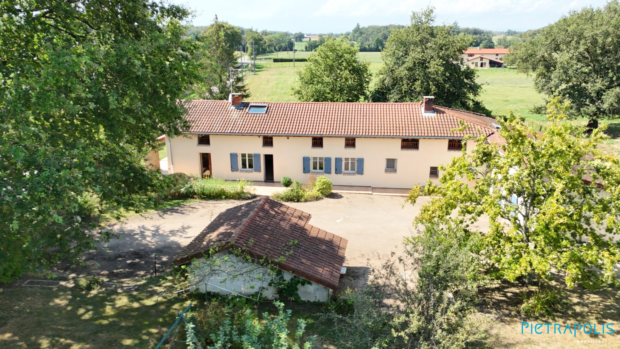 Maison 9 pièces - 239m² - BOURG EN BRESSE