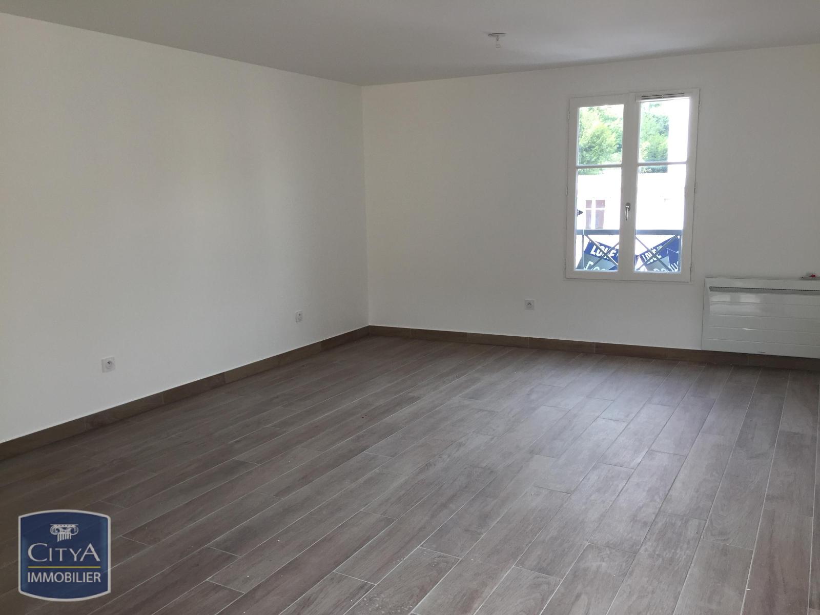 Appartement 3 pièces - 68m² - BUC