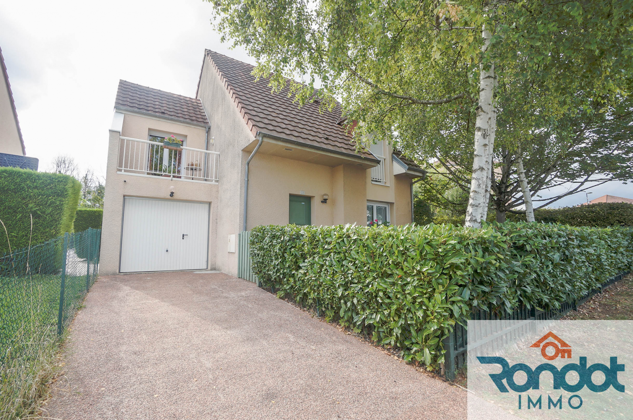 Maison 6 pièces - 115m² - ST APOLLINAIRE