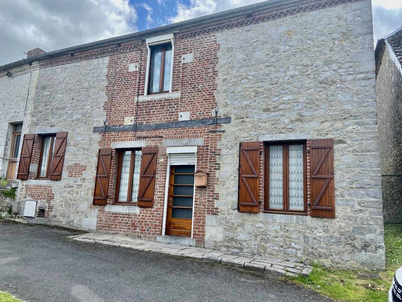 Maison 7 pièces - 112m² - AVESNELLES