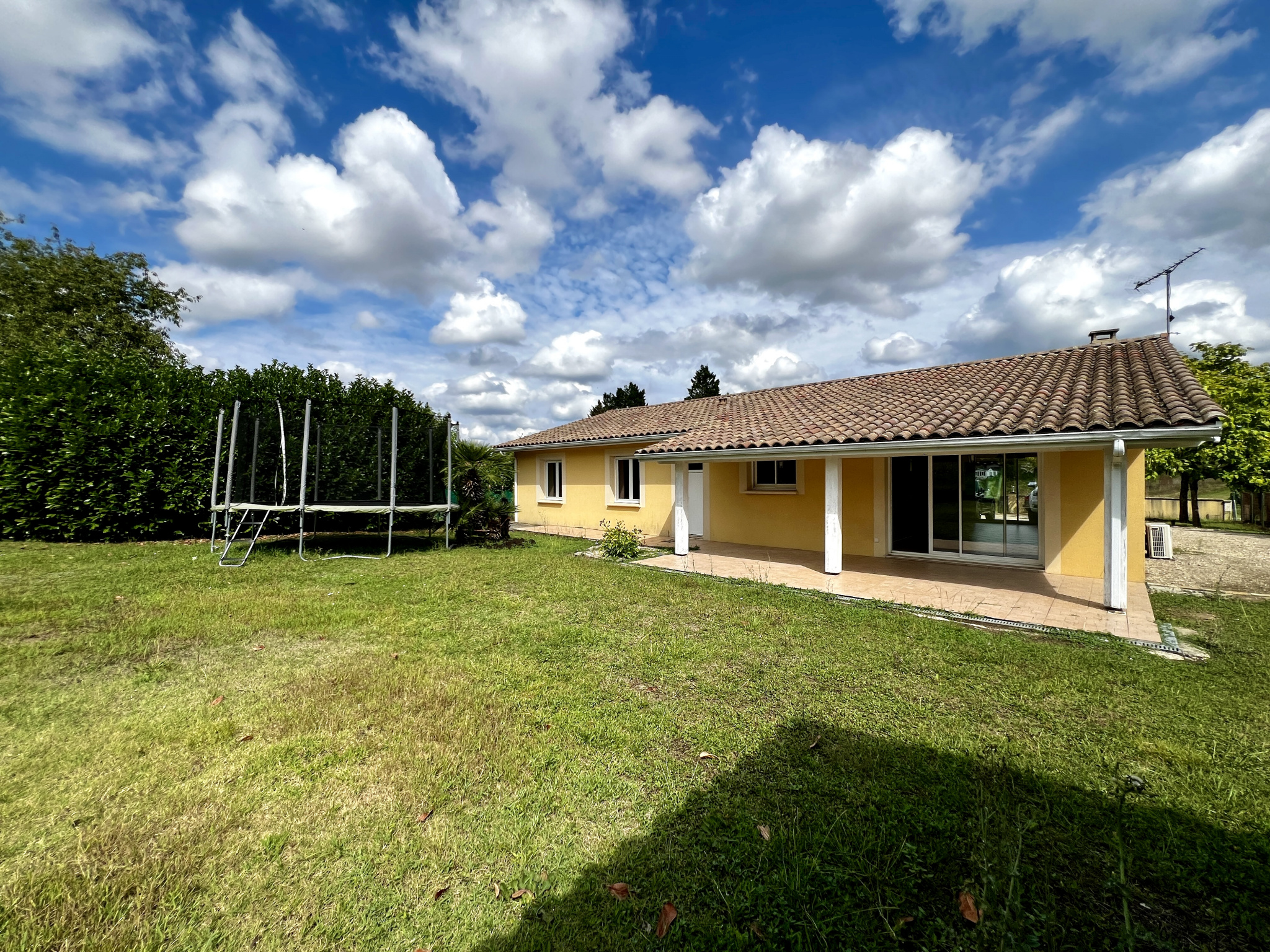 Maison 5 pièces - 126m² - PETIT PALAIS ET CORNEMPS