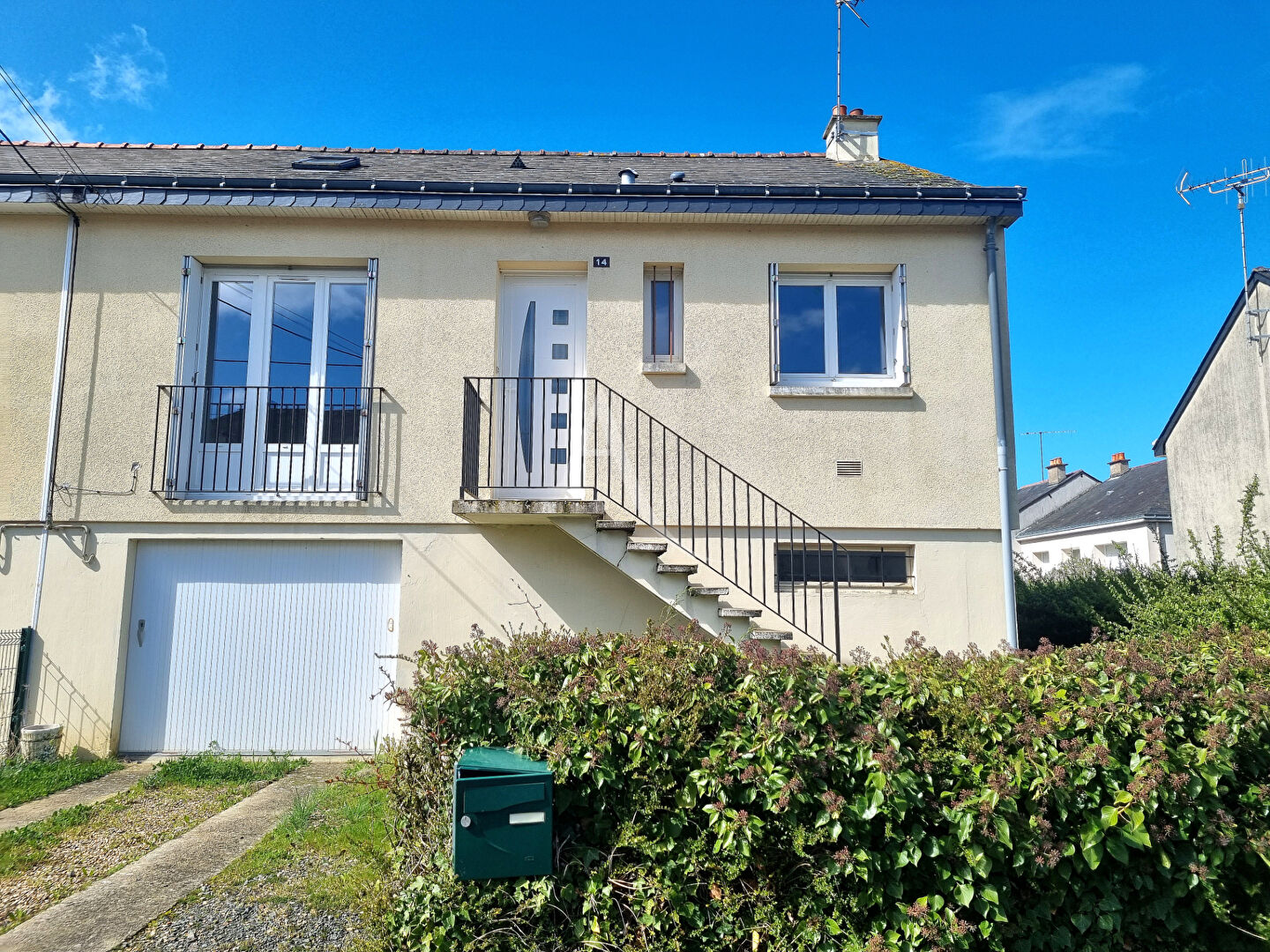 Maison 4 pièces - 85m² - MIRE