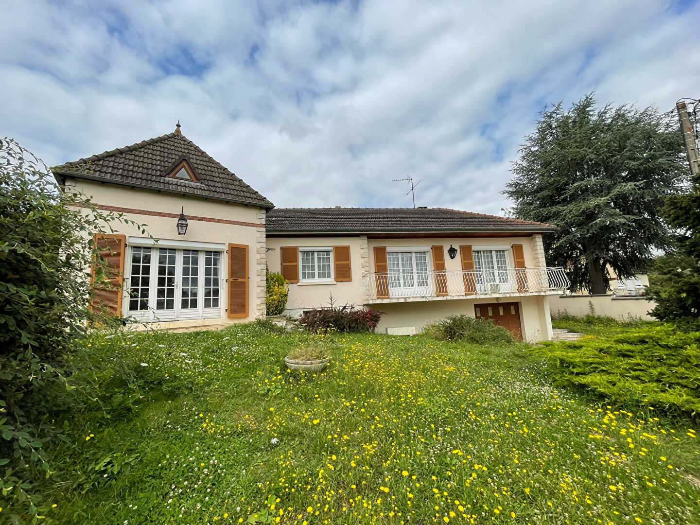 Maison 7 pièces - 137m² - VERGIGNY