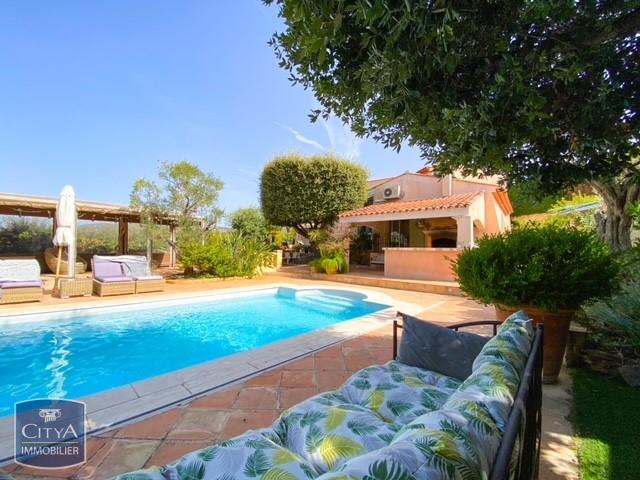 Maison 6 pièces - 175m² - SANARY SUR MER