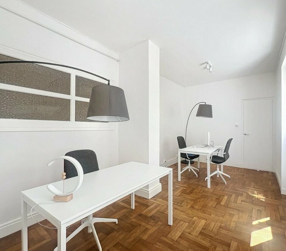 Local Professionnel  - 33m² - LYON  - 6ème