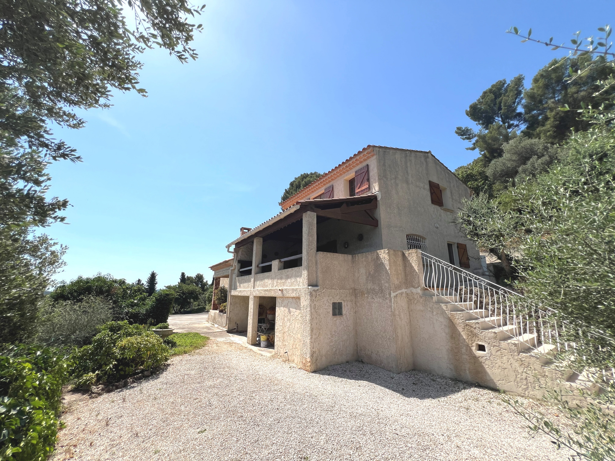 Maison 6 pièces - 160m² - TOULON