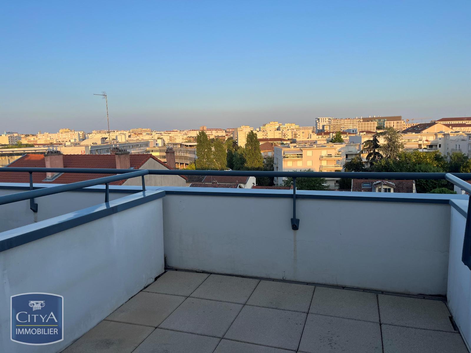 Appartement 1 pièce - 33m² - LYON  - 8ème