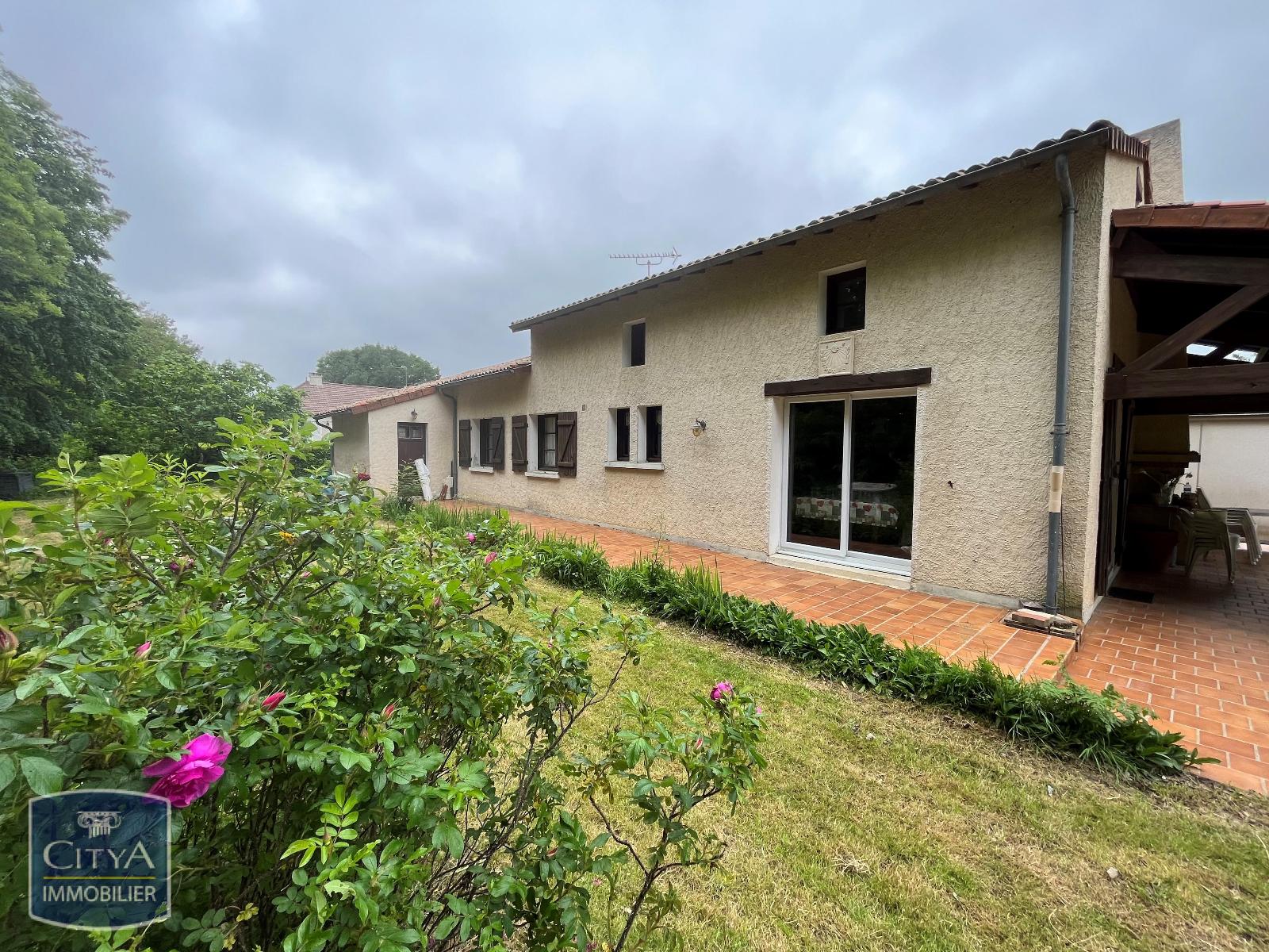 Maison  - 135m² - SANXAY