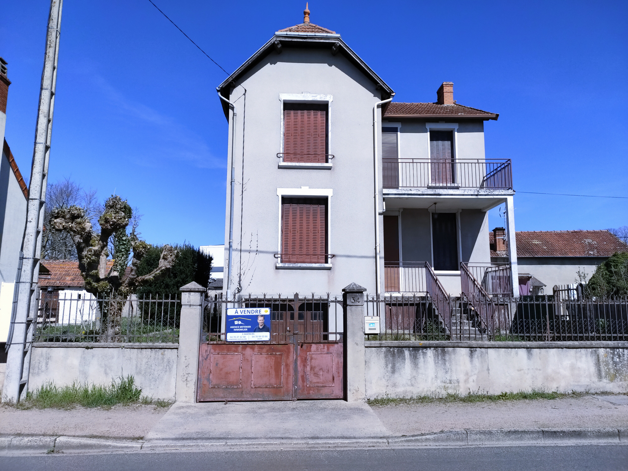 Maison 5 pièces - 111m² - VARENNES SUR ALLIER