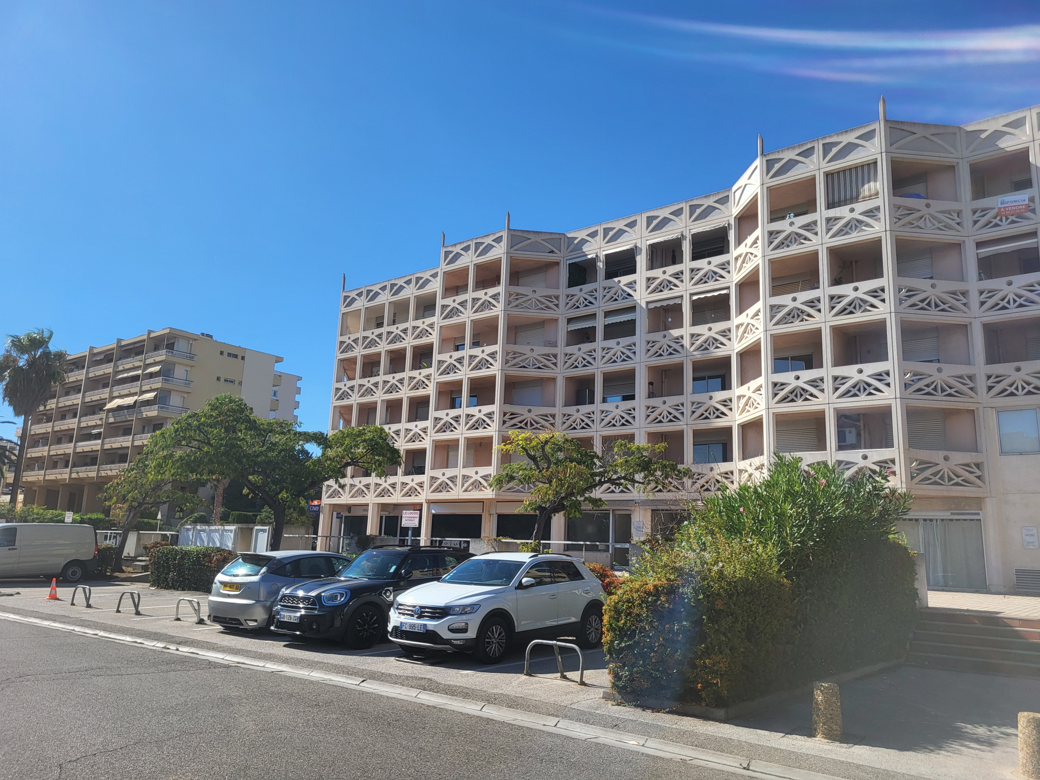 Local commercial  - 60m² - HYERES