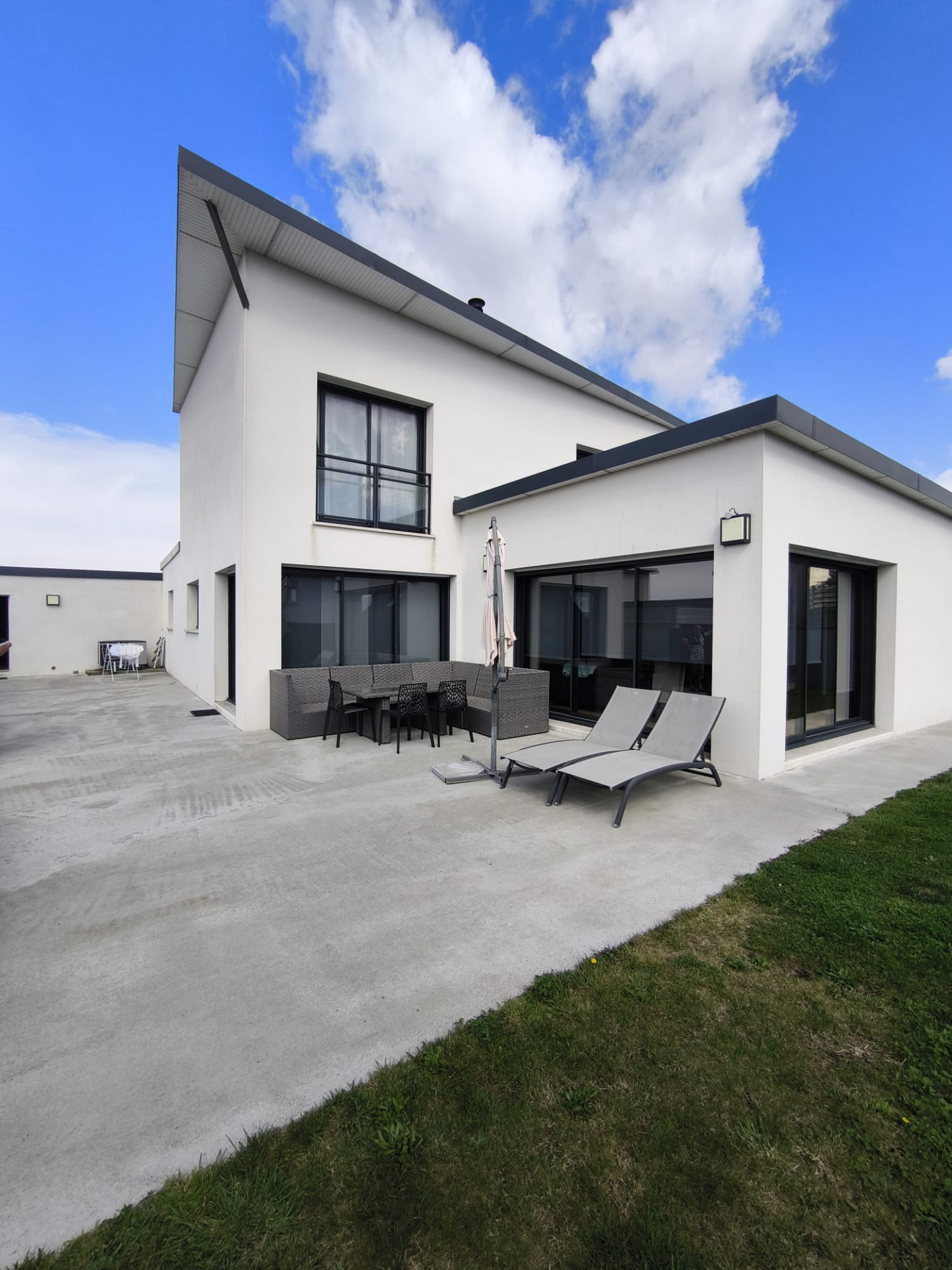 Maison 6 pièces - 177m² - SIBIRIL