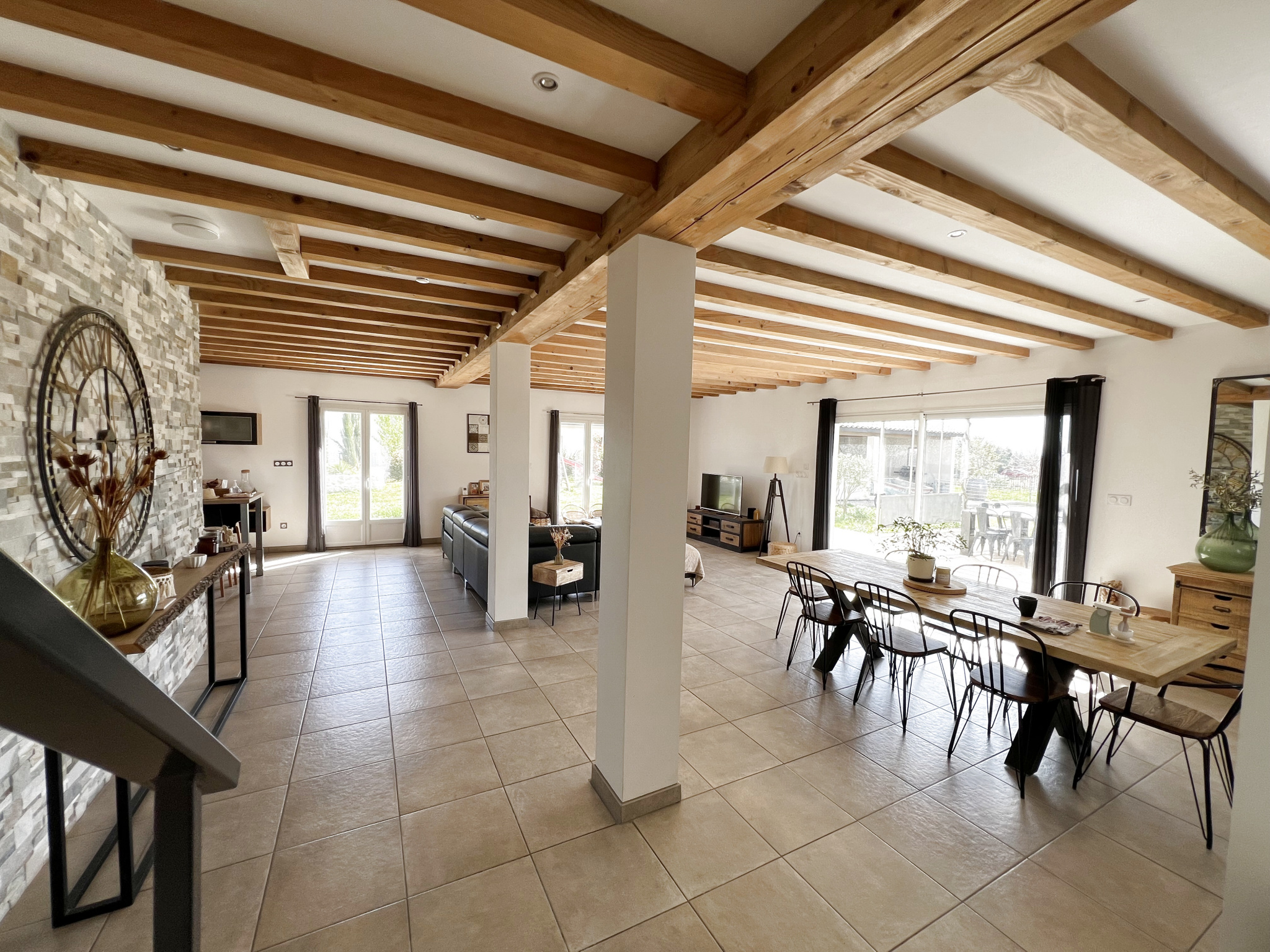 Maison 7 pièces - 200m² - ST PERAY