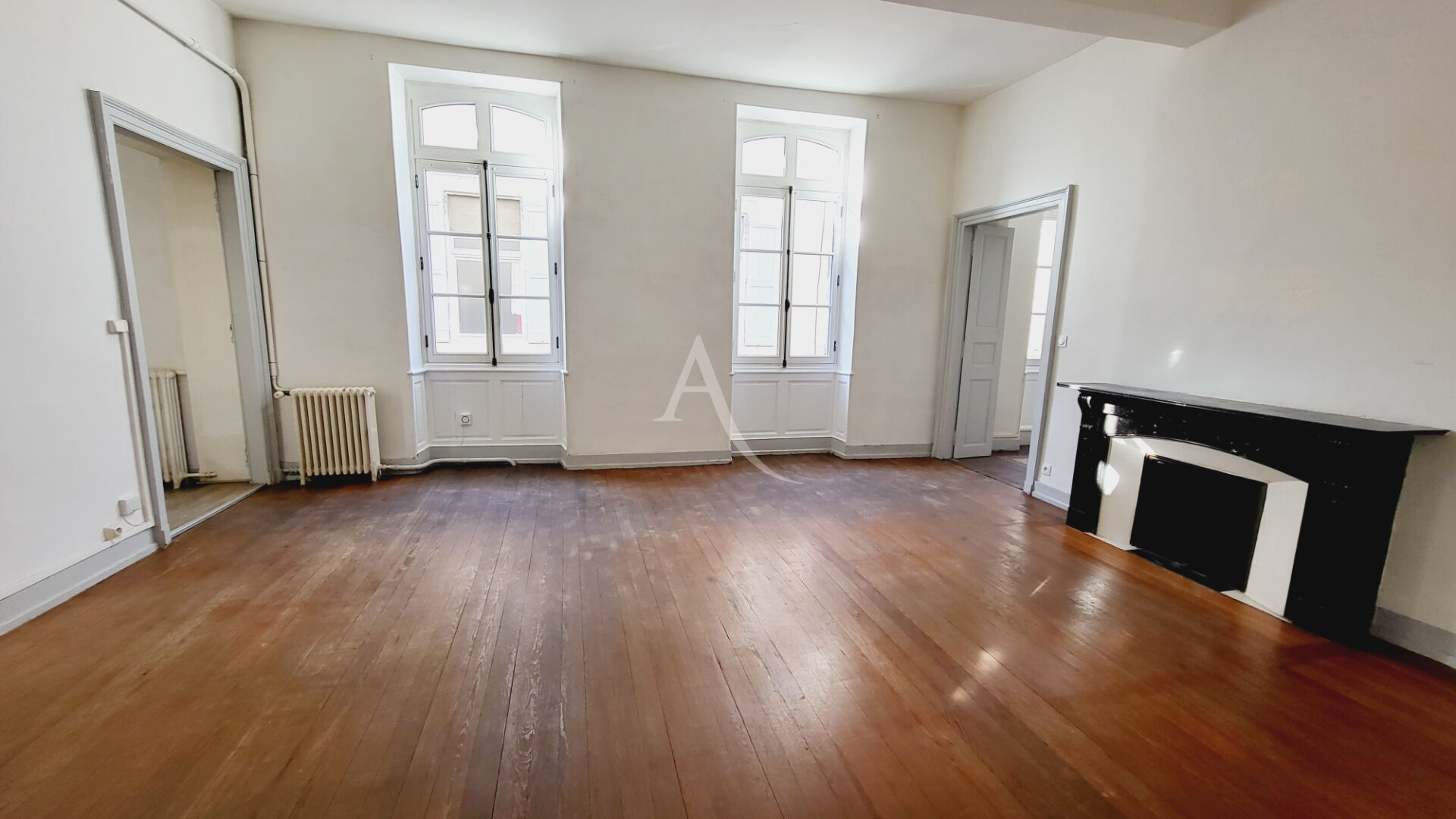 Appartement 4 pièces - 163m² - CARCASSONNE