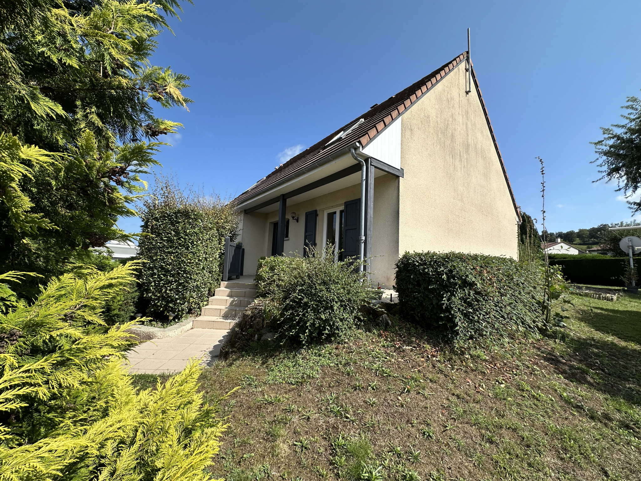 Maison 5 pièces - 123m² - ARPAJON SUR CERE