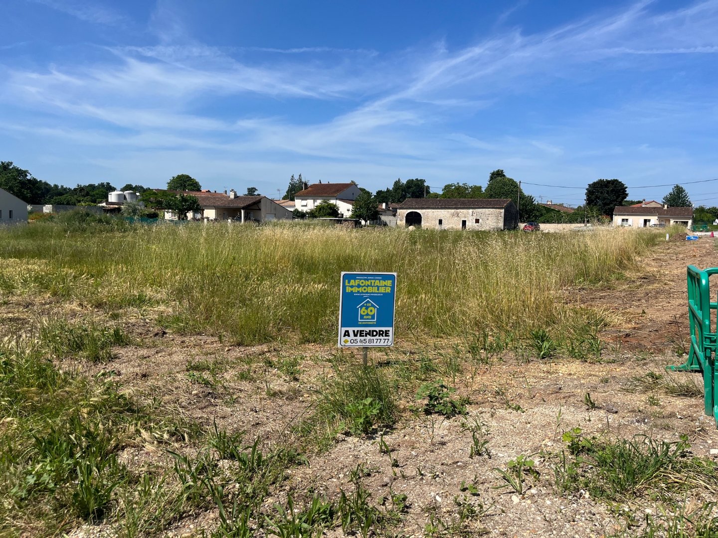 Terrain  - 1 100m² - BOURG CHARENTE