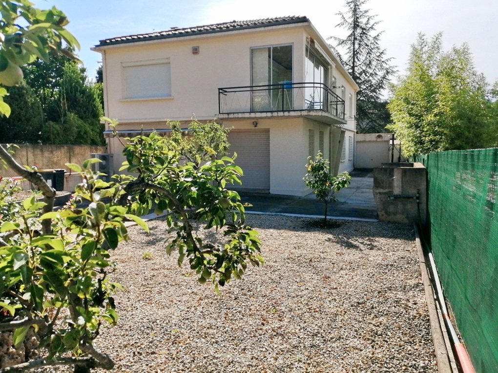 Maison 9 pièces - 180m² - BEDARIEUX