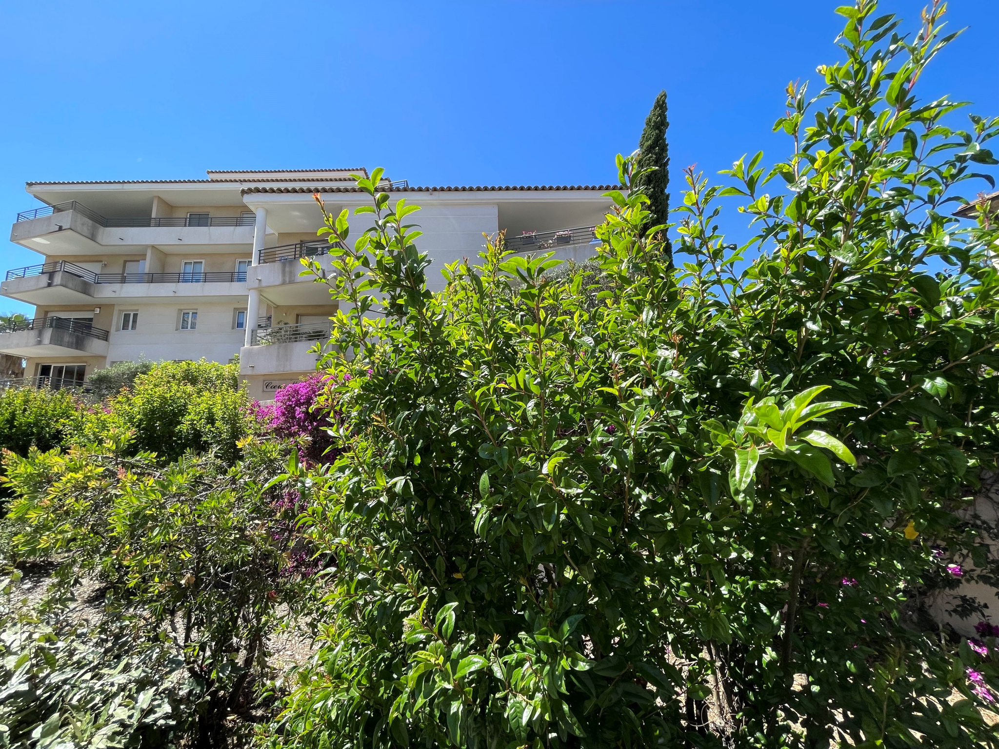 Appartement 3 pièces - 83m² - CAVALAIRE SUR MER